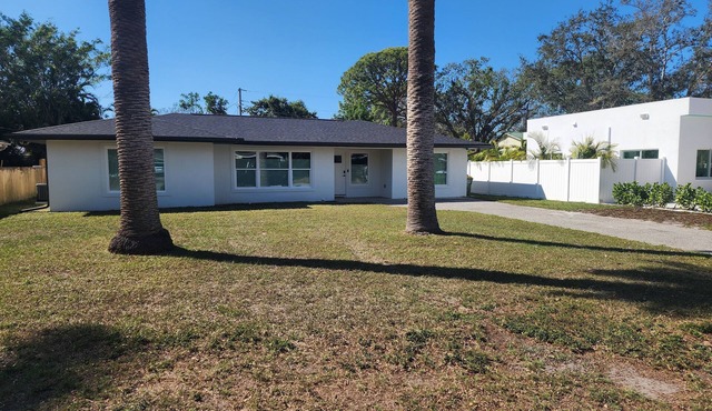 Sarasota Prime. 4-bedroom house in phenomenal Sarasota