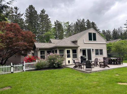 Saratoga Cottage - 2BR Near Track & Lake home