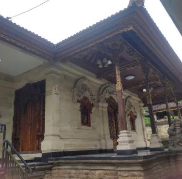 Sari Family Guest House