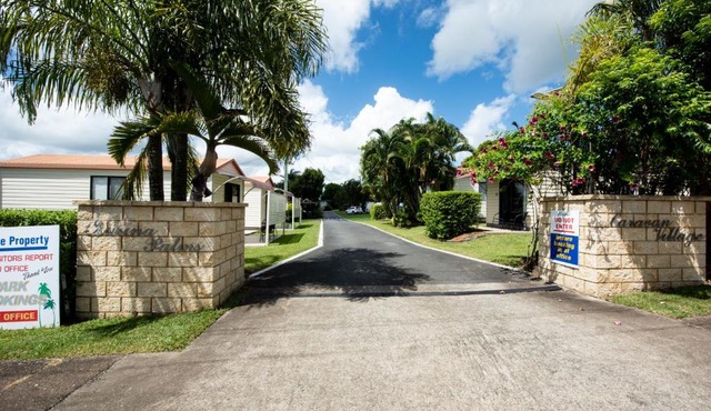 Sarina Palms Caravan and Cabins Village