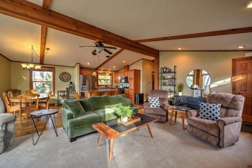 Sarona Serenity Lakeside Retreat for Families