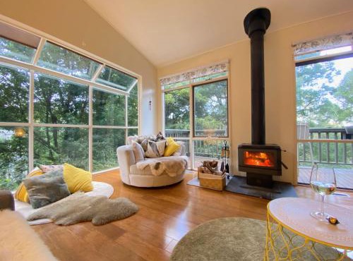 Sassafras Treehouse Private home in the Dandenong Ranges, Victoria