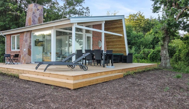 "Sasser" - 10m from the sea by Interhome