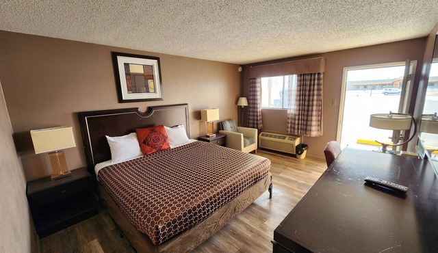 Satellite Inn