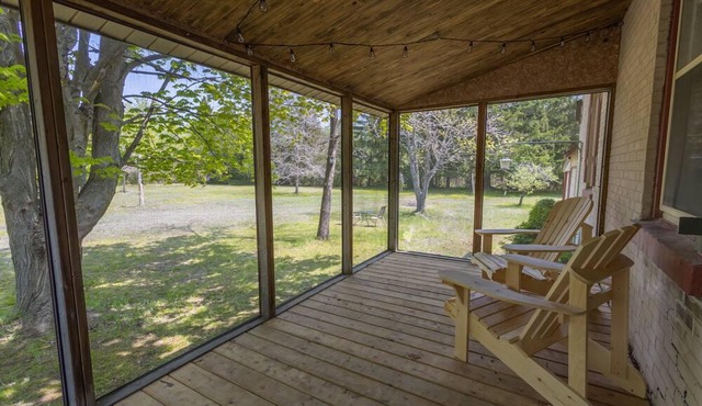 Sauble Beach School House
