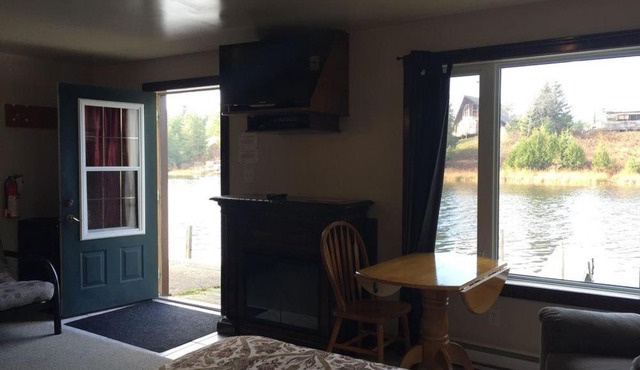 Sauble River Marina and Lodge Resort