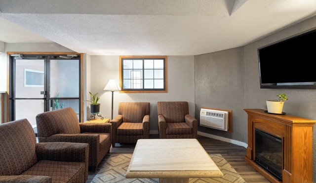 Sauk River Inn & Suites, a Travelodge by Wyndham