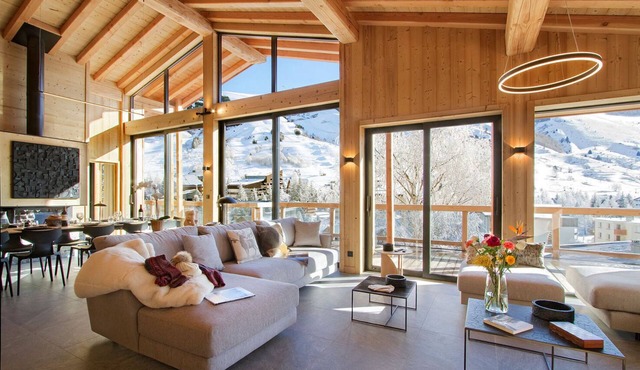 Sauna, bain à remous, vues imprenables et plus !