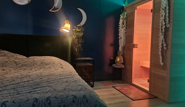 Sauna Détente & Soin Suite Privée Tours Netflix