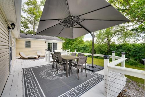 Sauna + Game Room! Family-Friendly Lakefront Home!