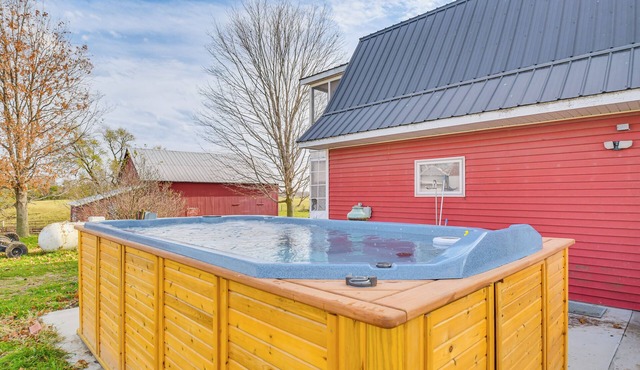 Sauna & Private Hot Tub: Kirkwood Farmhouse!
