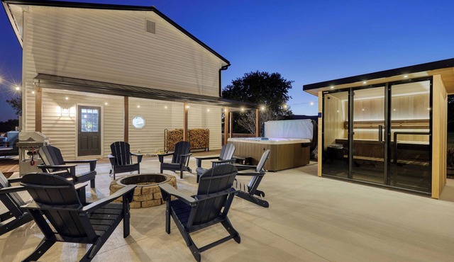 Sauna, theatre, game room, gym, EV charger hot tub, firepit ,baby accommodations