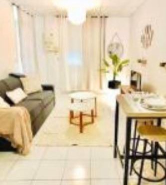 Savana Lodge, Wi-Fi, Parking Privé et Calme, Sortie 12 ChanaS