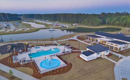 Savannah Lakes RV Resort