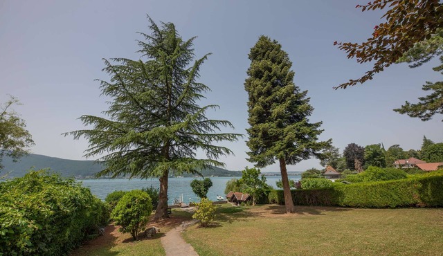 Savoielac – Lake Annecy – Veyrier-du-lac - Waterfront : Villa Alice