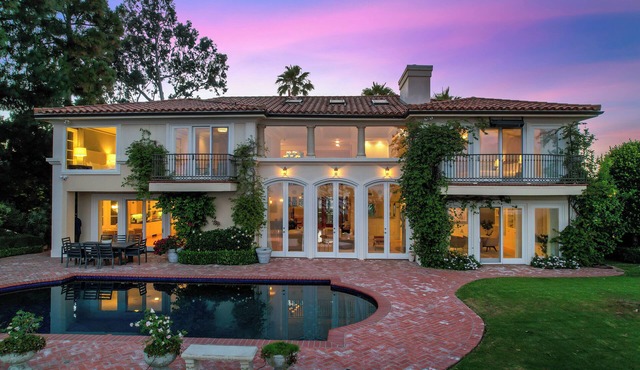 Savona Sanctuary Estate - Italian Villa Stunning Views of Bel Air