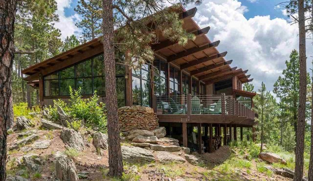 Savor tranquility with Mt. Rushmore views and nearby Custer State Park.