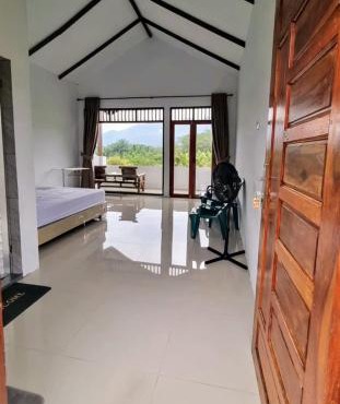 Sawah Resto Bungalow & Jungle Trekking