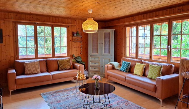 Sawasdee Swiss Chalet Wilderswil