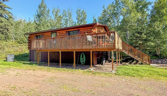 Sawtooth Chalet - Private Wooded Setting - Tofte, MN - Cascade Vacation Rentals