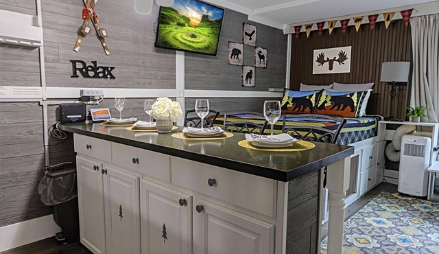 SC 2209: Your cozy summer oasis with bunk beds and pool!