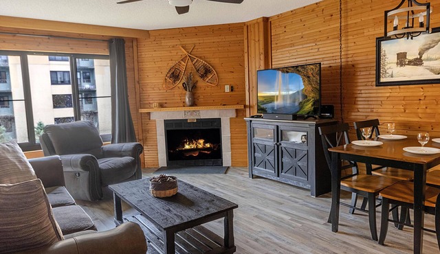 SC 2407 Stylish Modern One-Bedroom with Fireplace Escape!