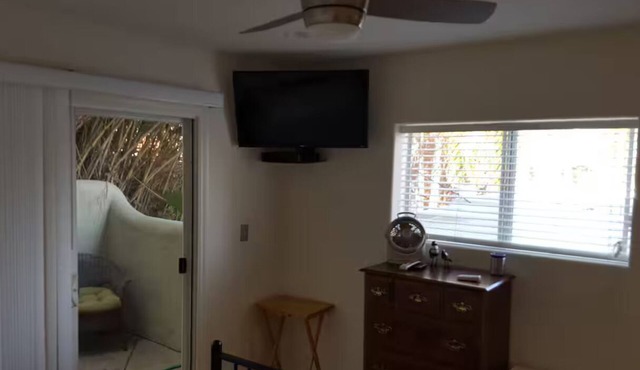SC Cozy Beach Apartment