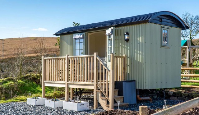 Scalderskew Shepherds Hut