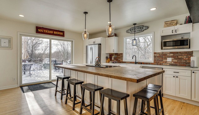 Scandia Nordic-Themed Retreat on 80 Acres w/Sauna