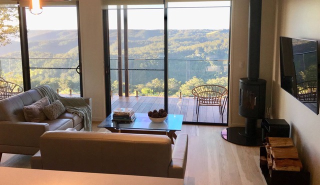 Scandinavian Cabin - Maleny - One Bedroom