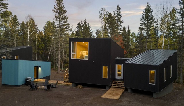 Scandinavian Chalet with Sauna in Lutsen - Blue