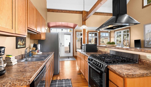 Scandinavian Condo | Dragestil 723-1