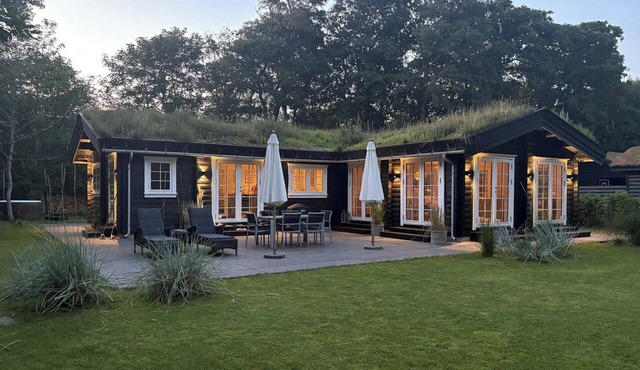 Scandinavian-style summer house by Liseleje beach