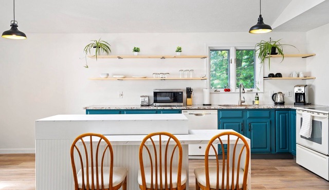 Scarborough Sanctuary-Cozy retreat close to all local attractions.