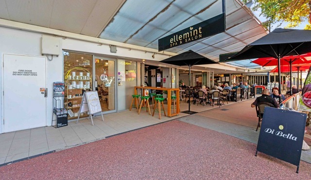 "Scarborough Studio" - Scarborough Q 4020