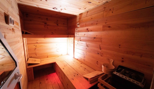 Scarface in the heart of downtown Villeurbanne