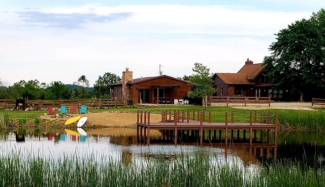 Scenic 6 Bedroom Lodge w/adjoining 2 Bedroom Cabin. Lg. pond w/swimming access.