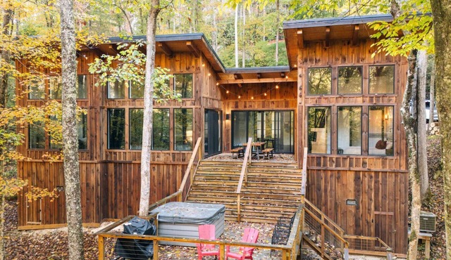 Scenic Cabin | Sleeps 4 | Hot Tub | Modern Comfort
