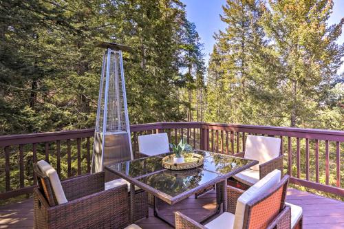 Scenic Conifer Getaway w/Game Room & Hot Tub!