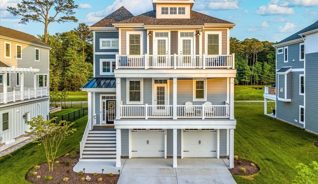 Scenic Delaware 3 Level Home In Bayside Resort - 6 Bedroom - 6 Bathroom