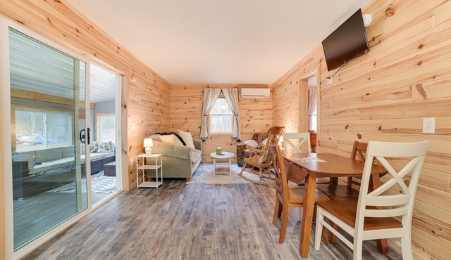 Scenic 'Evan's Hideaway' Steps to Lake Huron!