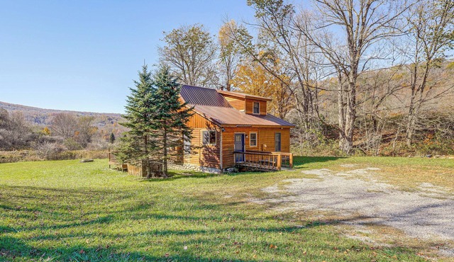 Scenic Getaway, 10 Mi to Snowshoe Mountain & Lake!