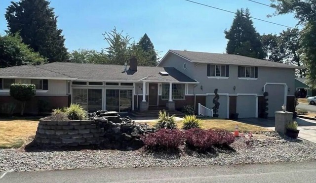 Scenic Hill peaceful getaway