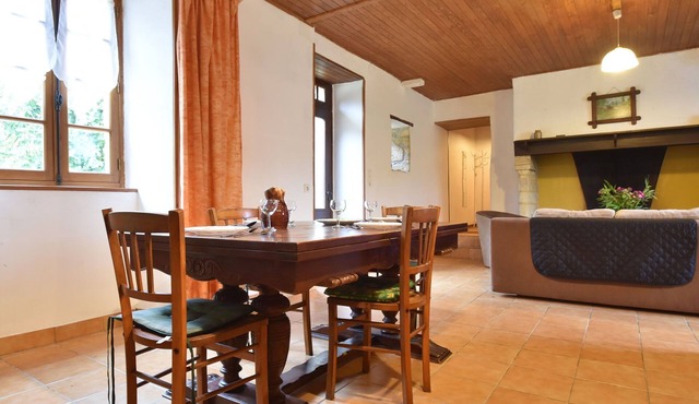 Scenic Home in Berbiguières