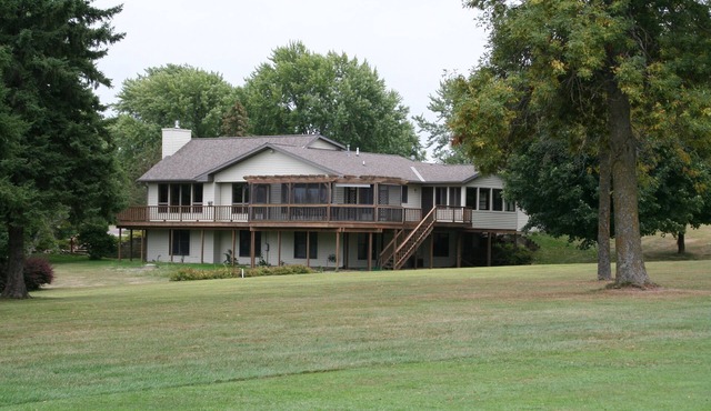 Scenic Home On Golf Course & Ski Resort