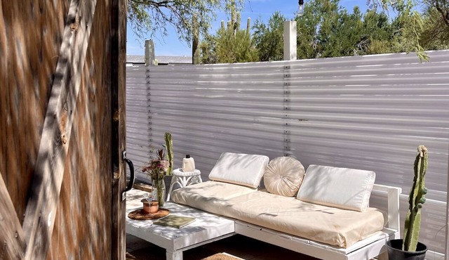 ✷ Scenic Location ✷ Pet-Friendly ✷ Low Fees ✷ Huge Outdoor Living Space ✷ n