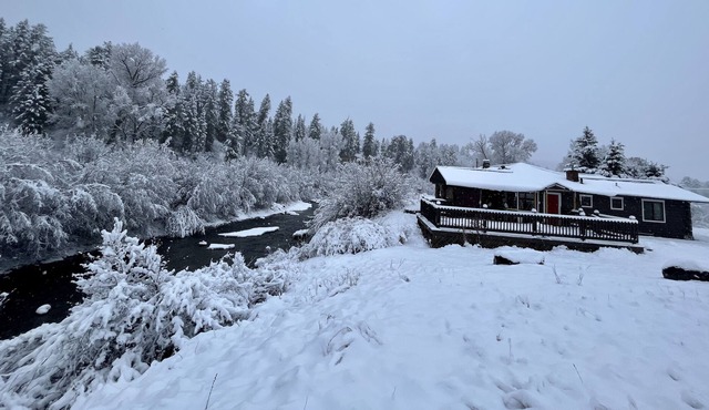 Scenic Navajo River views at the River House Guest Wing of Sohum Mountain Ranch