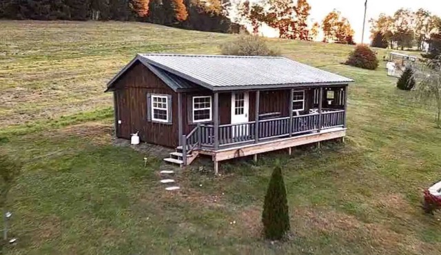 Scenic Off Grid Cabin