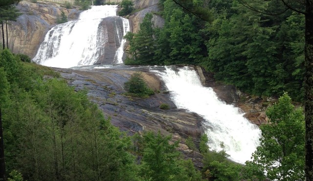 SCENIC OVERLOOK- Toxaway Falls