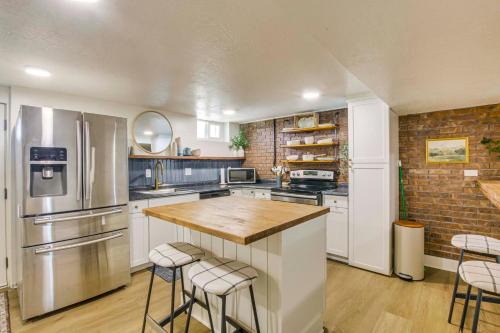 Scenic Patio and Views! Stay 10 Mi to Nordic Valley